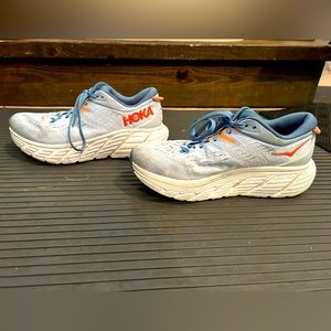 Hoka women's Gaviota